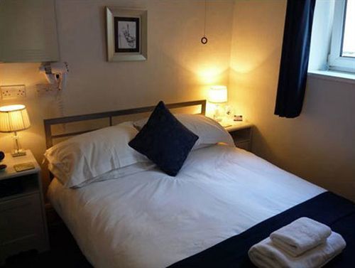 פלימות' Rainbow Lodge Guest House מראה חיצוני תמונה