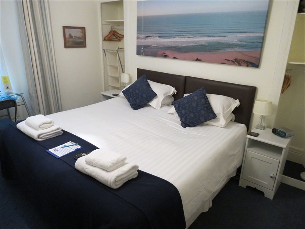 פלימות' Rainbow Lodge Guest House מראה חיצוני תמונה