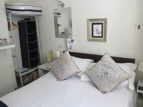 פלימות' Rainbow Lodge Guest House מראה חיצוני תמונה